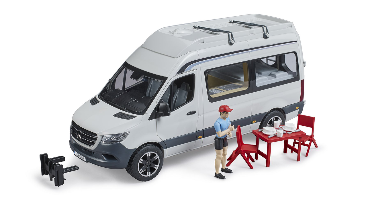 MB Sprinter Camper w/ Driver (02672)